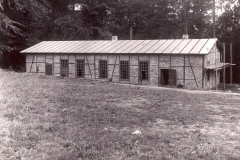 Behelfsunterkunft