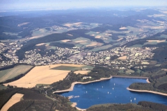 Meschede und Hennesee