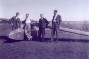 Vier Flugbegeisterte: Heinrich Enste, Willi Unger, Clemens Enste, Heinrich Kaltner.
